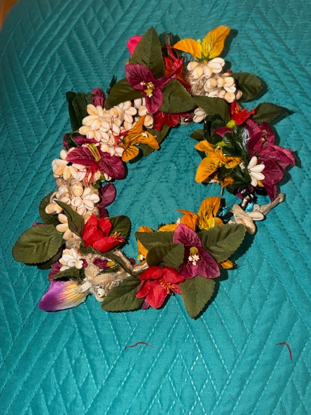 Tropical Multi-Color Floral Lei po'o